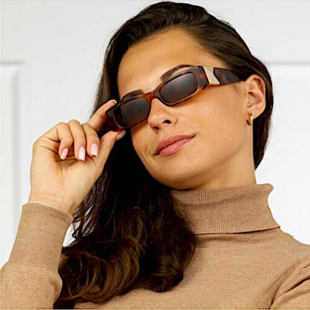 Valentino Rectangular Sunglasses Havana Thin 90’s Style Y2K